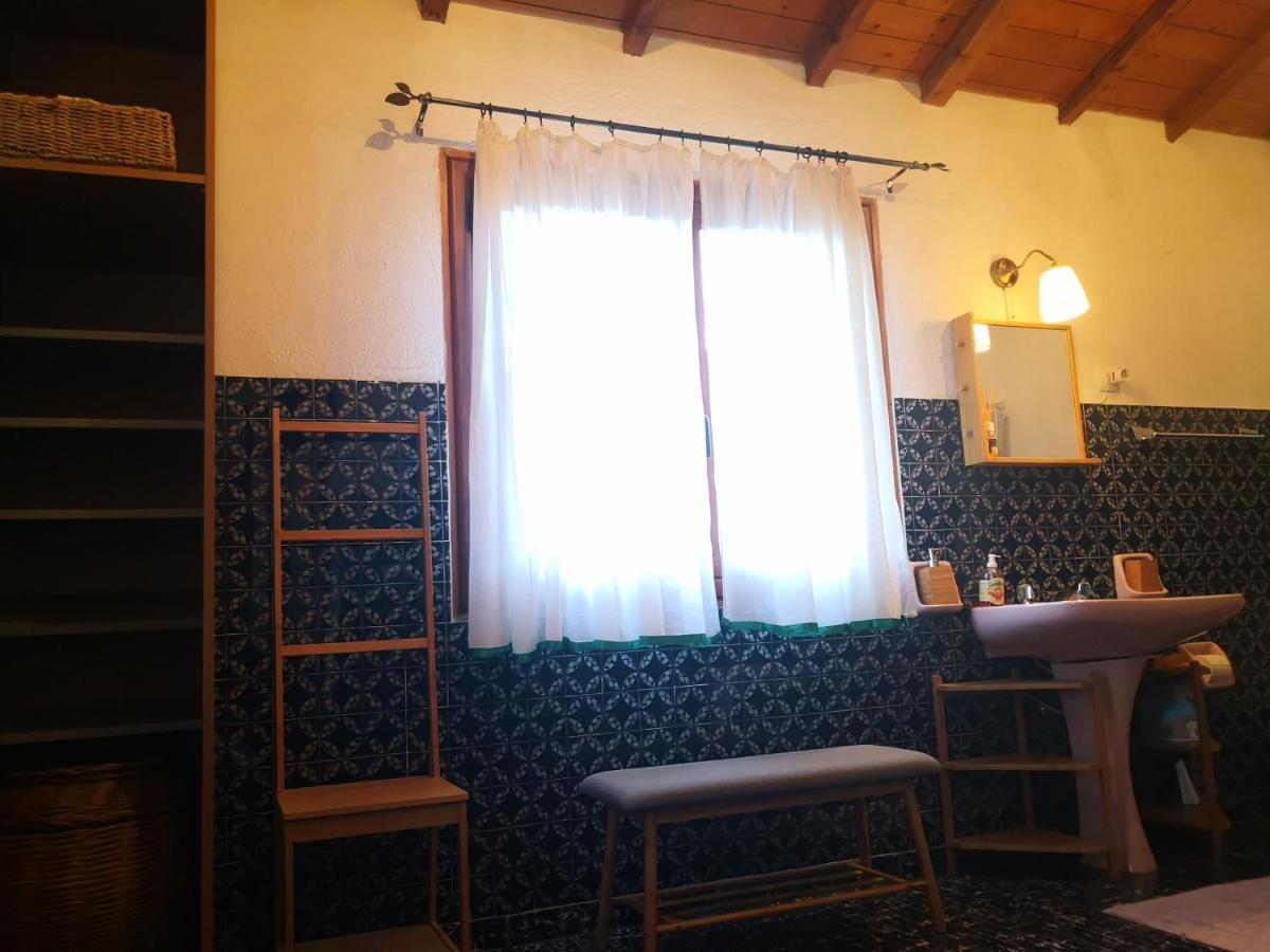 Zia Chiarina Bed & Breakfast San Nicolo Gerrei Екстериор снимка