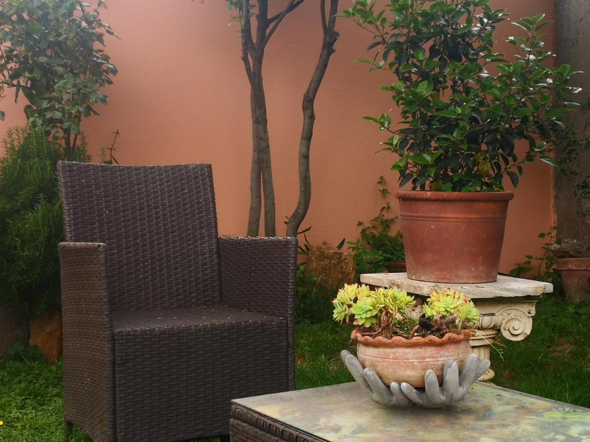 Zia Chiarina Bed & Breakfast San Nicolo Gerrei Екстериор снимка